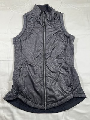Lululemon Rebel Runner Vest Women Size 6 Black Floral Embossed Full Zip Pockets