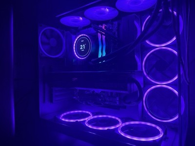 High-End Gaming PC   RTX 4080 SUPER, i9, 64GB RAM