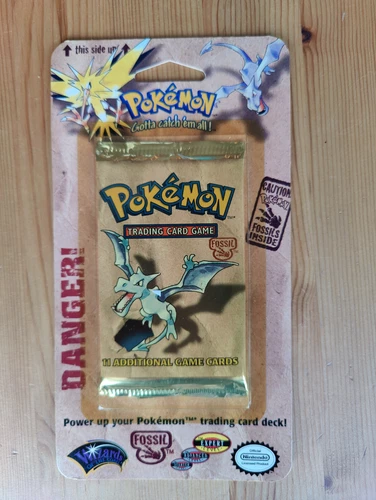 Pokemon Fossil RARE Blister Booster Pack WOTC Factory Sealed Mint Aerodactyl art