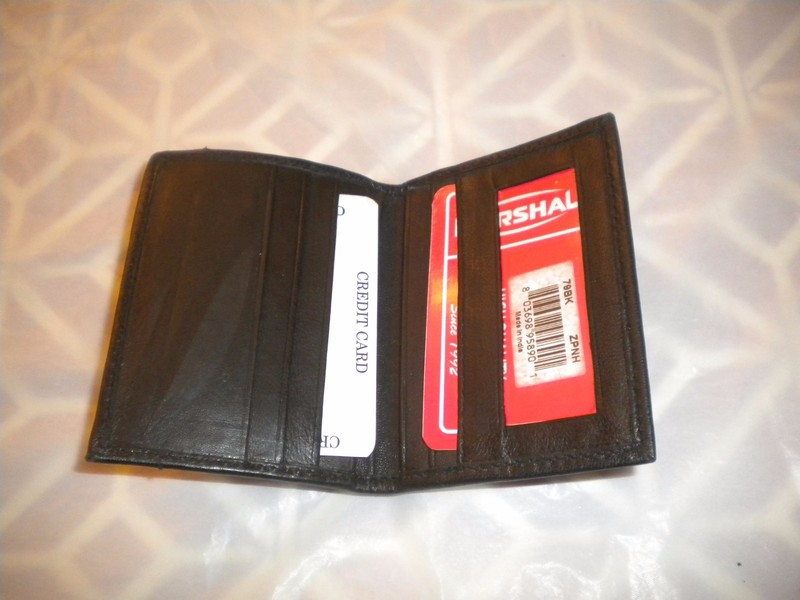 CREDIT CARD  BLACK  WITH  SPACES FOR CREDIT CARDS  ID WINDOW  AND SNAP