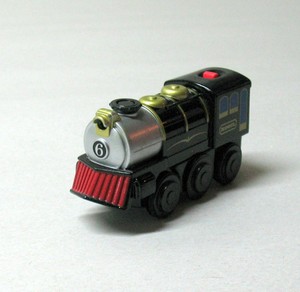 lionel wooden trains