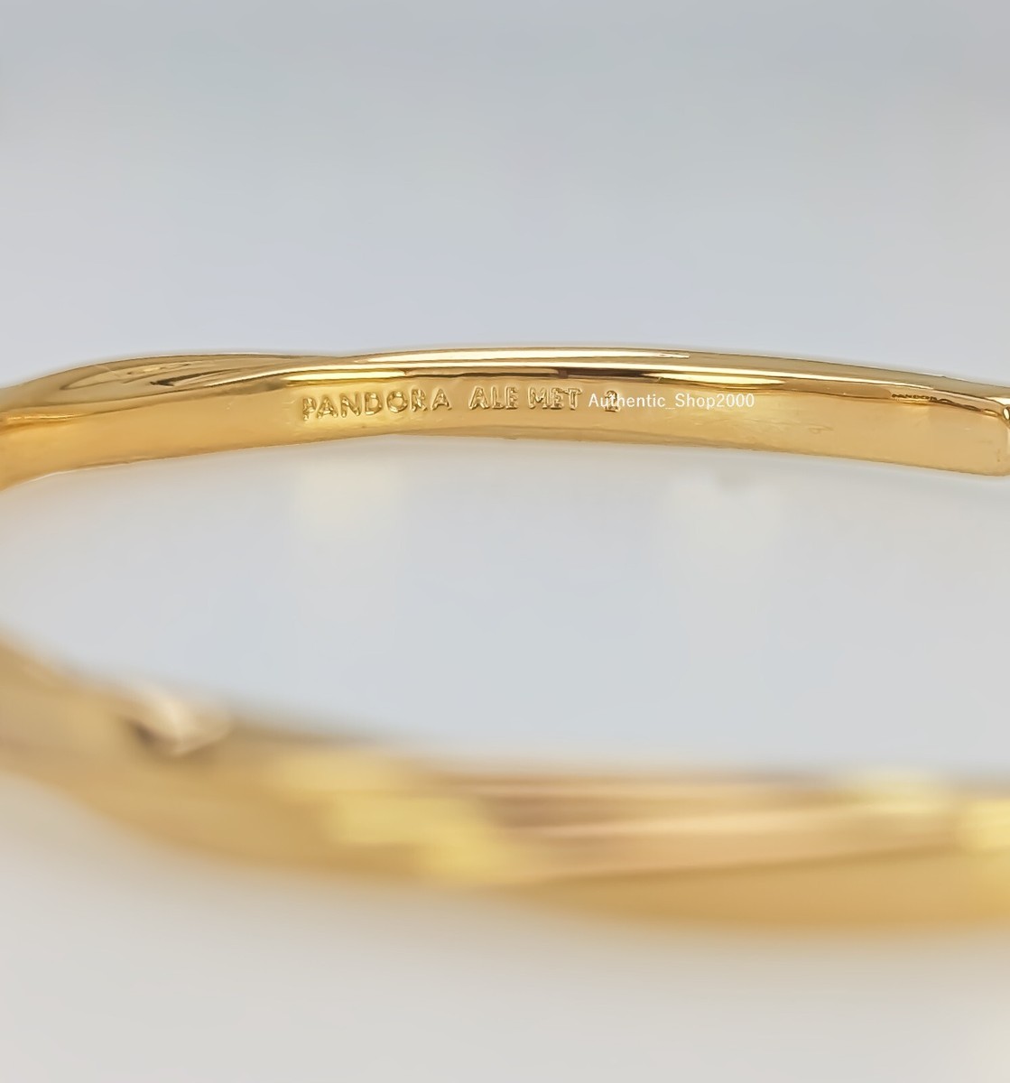 New 100% Authentic PANDORA ESSENCE 14k Gold Plated Twisted Open