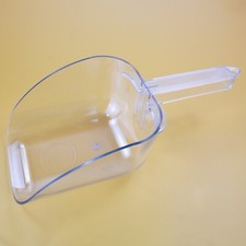 Clear Plastic 32-Ounce Ice Scoop with Hook Handle