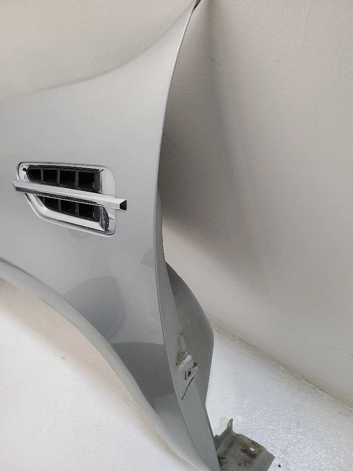 2007 - 2014 CADILLAC ESCALADE Driver Left Fender Foto 4 de 4