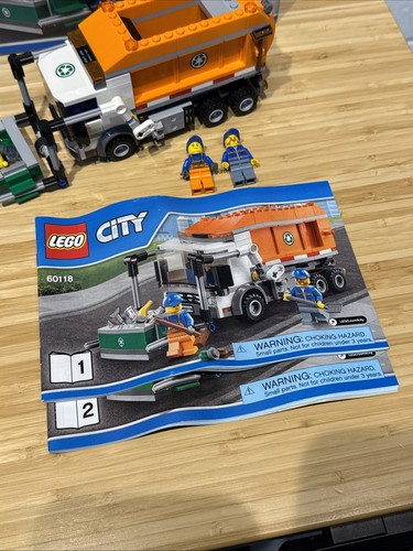LEGO CITY: Müllwagen (60118) - Bild 2 von 5