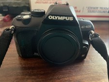 olympus digital camera E-420