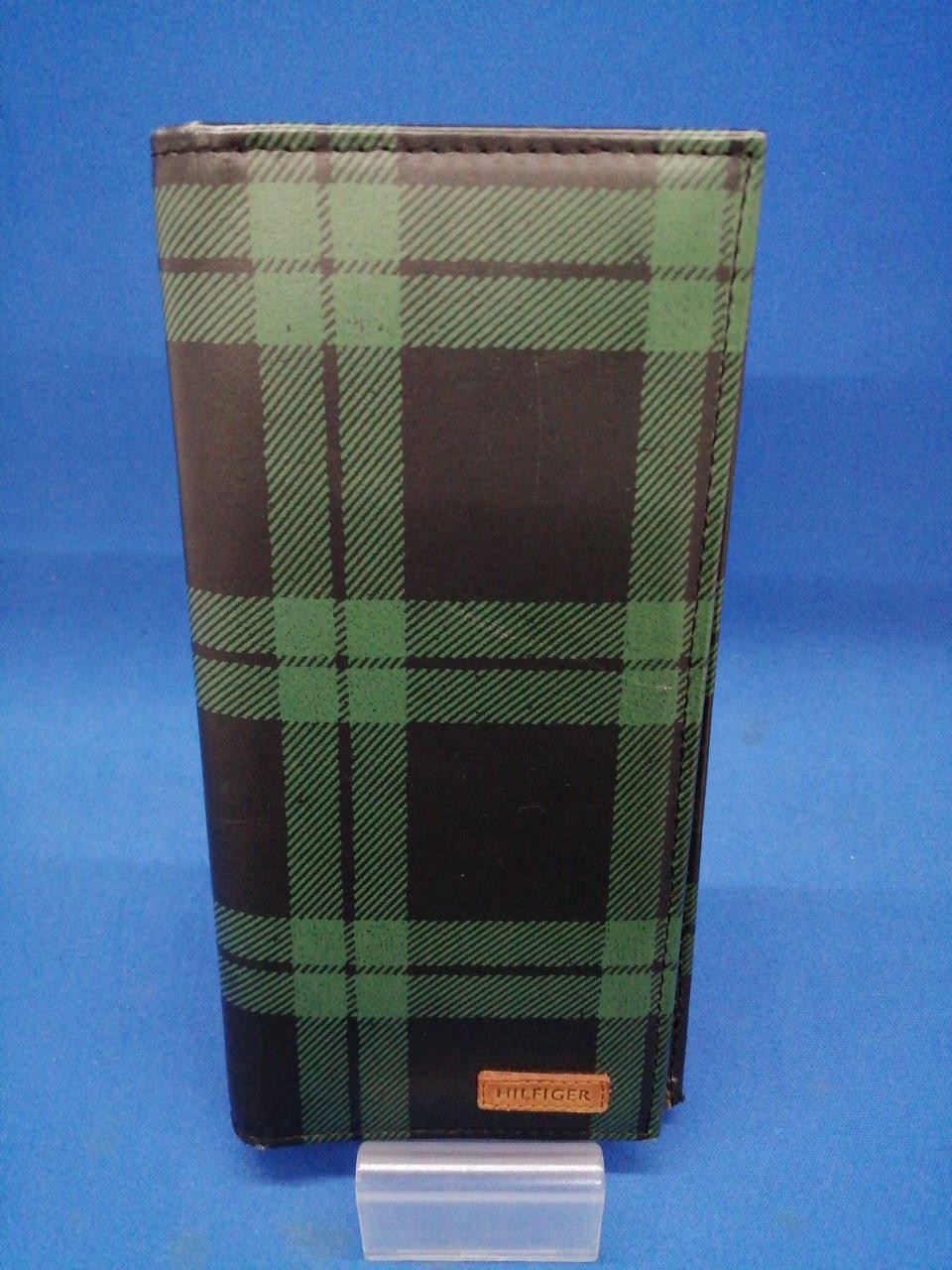 Tommy Hilfiger Genuine Leather Wallet for Men Stylish & Durable-image