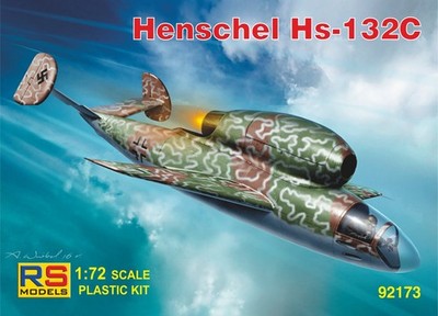 92173 RS Models 1/72 Henschel Hs-132C, Plastic model kit!
