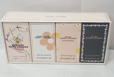 Marc Jacobs Mini 4 Piece Gift Set: Eau De Toilette 3 X 4ml *New, Sealed
