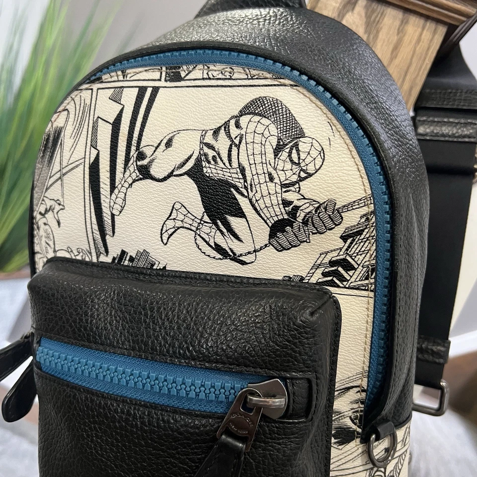 Coach Marvel Spiderman West Pack With Comic Book Print leather and suede 2411 - Image 2 of 4