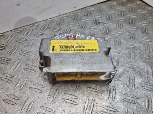 MITSUBISHI OUTLANDER II CWW Airbag-Steuergerät 8635A053 P8635A053 2.20 24183925