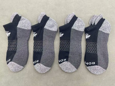 4 pairs BOMBAS Women's All-Purpose Ankle socks Size Medium 7.5-10 Black gray