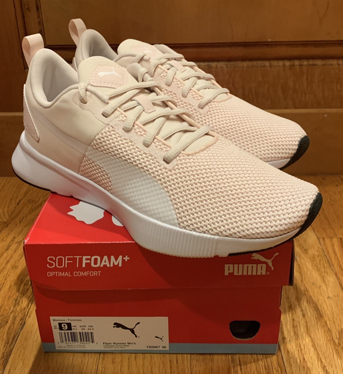PUMA Women's Flyer Runner Running Shoes