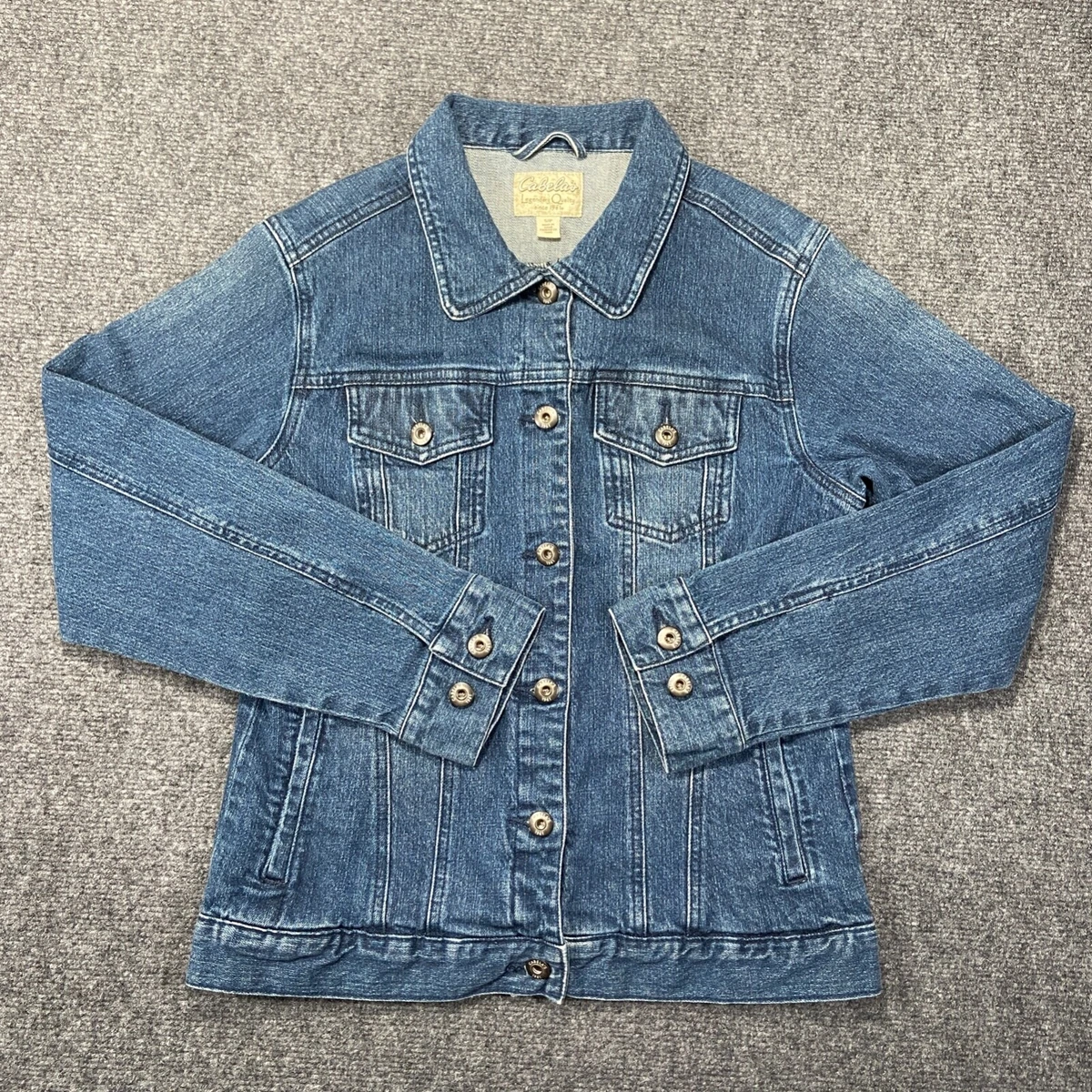 Cabelas Jean Jacket Womens Small Blue Denim Trucker Buttoned Chest Pockets