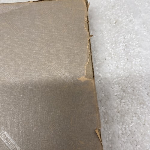 Vtg Imperial Tablecloth 55" X 55" 4 Napkins in Original Box Hunter Green #43455 - Picture 11 of 11
