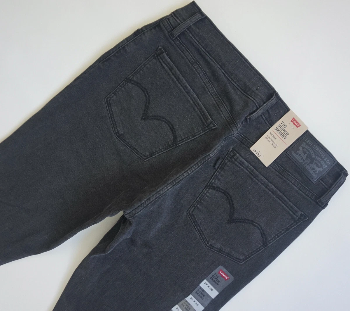 Levis 710 black 2025