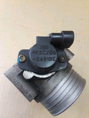 2002 VOLVO S40 THROTTLE BODY ASSY G142 - Picture 3 of 6