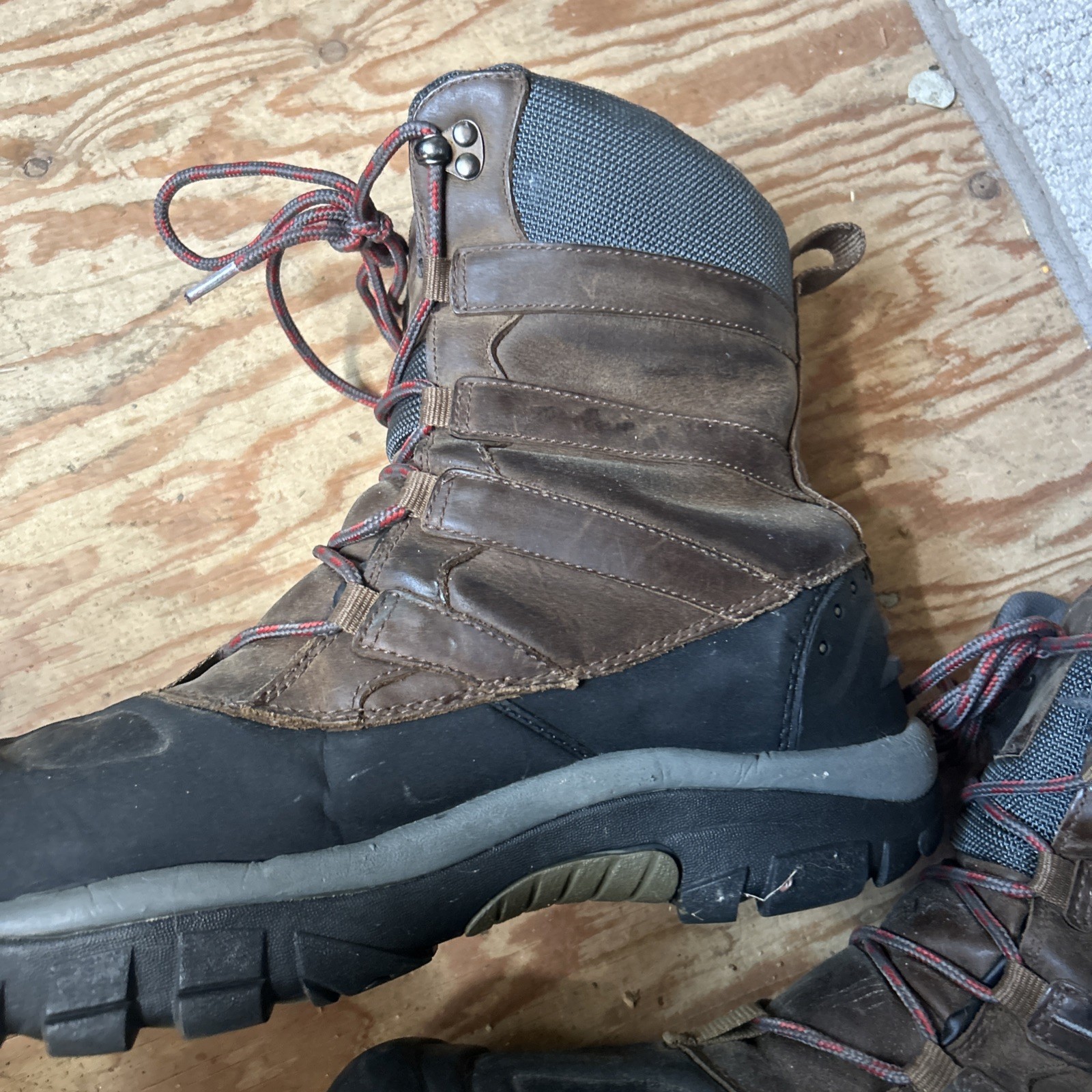 Stivali Keen impermeabili isolati punta acciaio 9 pollici escursionismo outdoor 400 gr uomo 13