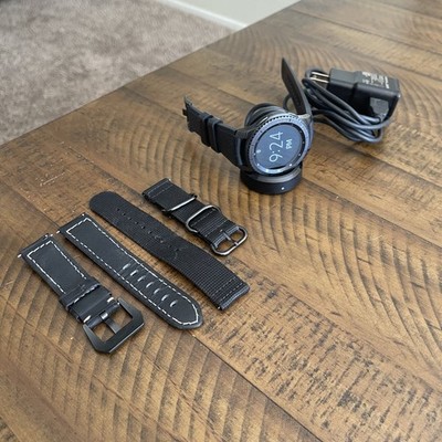 Samsung Gear S3 Frontier Smartwatch Black Stainless Steel Case SM-R760 46 mm