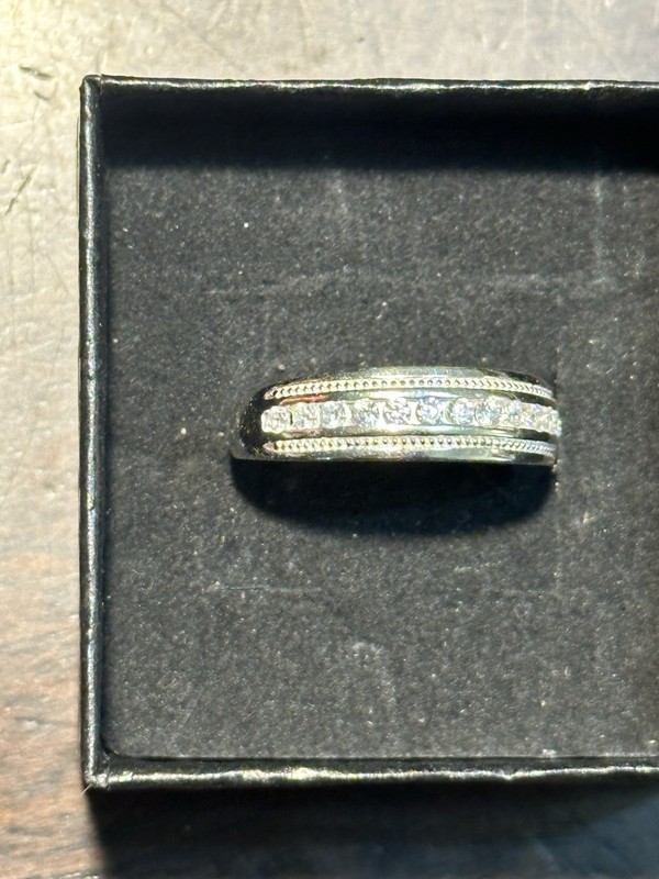 Sterling Silver 925 Size 9 1/2 Ring No Tag