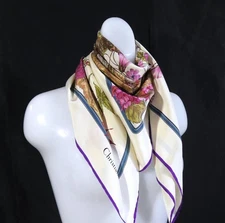 Christian Dior Scarf renard & fleurs carre Silk Square 33.1in