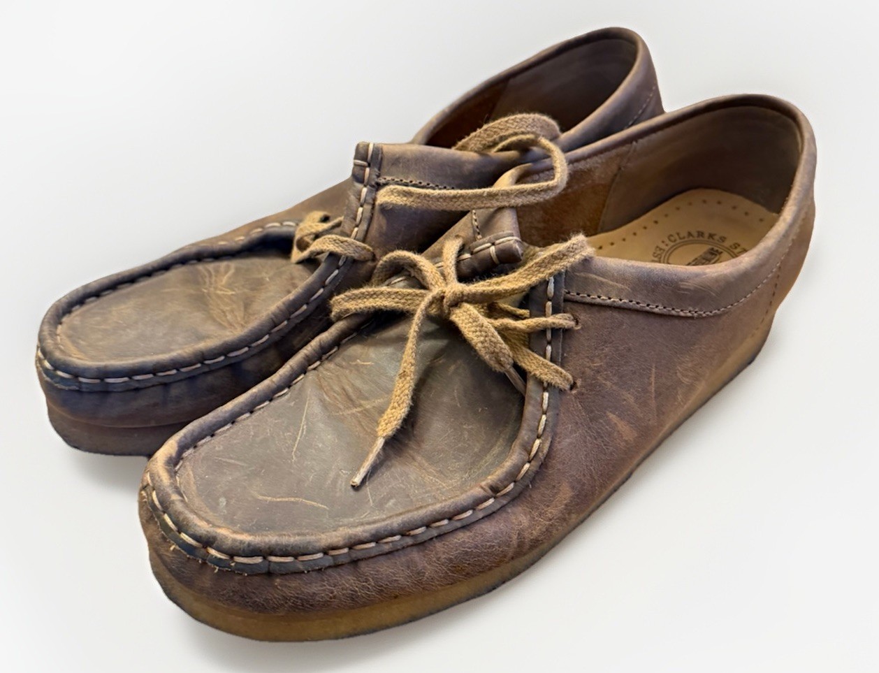 Clarks originals Wallabee Brown  Leather Shoes Sneakers Women’s Size 9 Beeswax