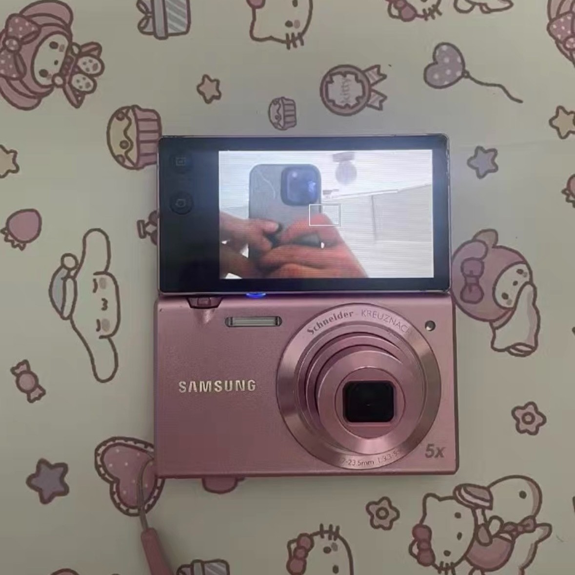 Samsung MV800 Flip-out Touch Screen Vlog Compact Digital Camera