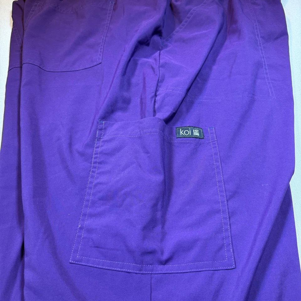 Pantalones Médicos Regulares Koi Basics Púrpura Carga Para Mujer 3X Bolsillos Elásticos en la Cintura Foto 2 de 4
