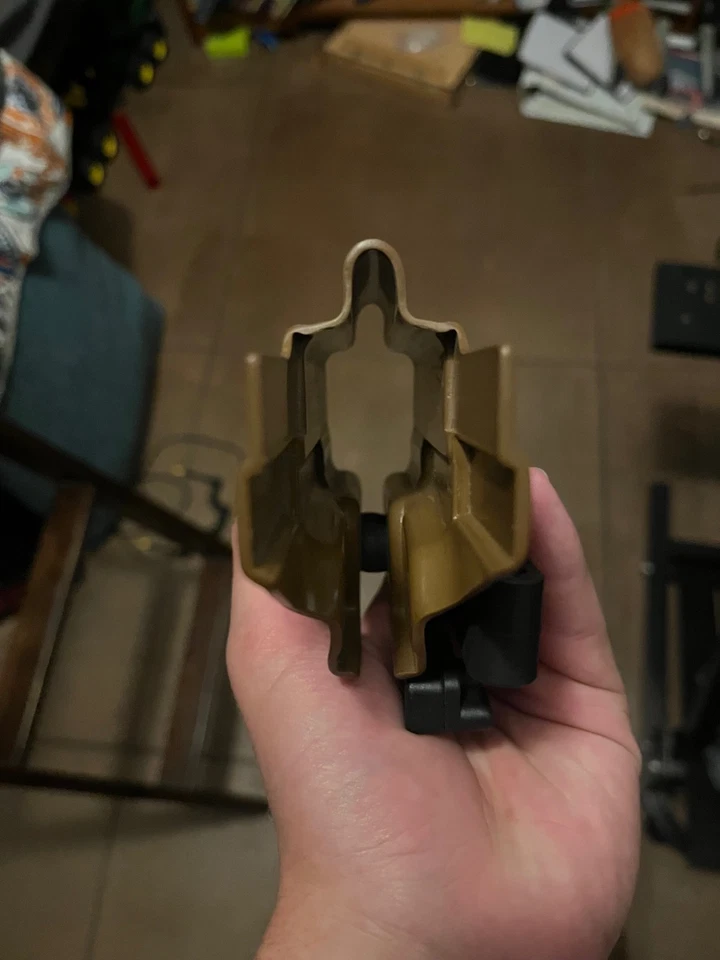 Custom LV Holster For Glock 19 Gen 5 - Image 3 of 3