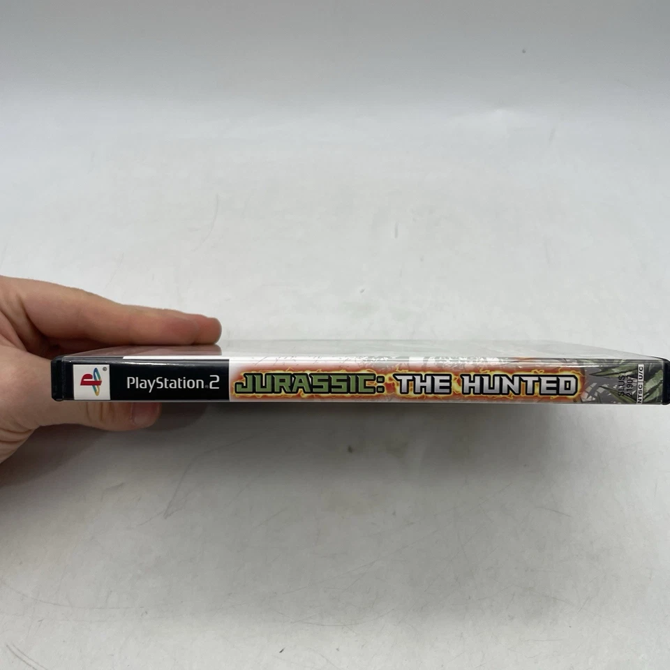 Jurassic: The Hunted (Sony PlayStation 2, 2009) PS2 - Complete CIB - Tested - Image 4 of 4