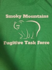 Smokey Mount Fugitive Task Force Funny Graphic T Shirt Small Medium Green