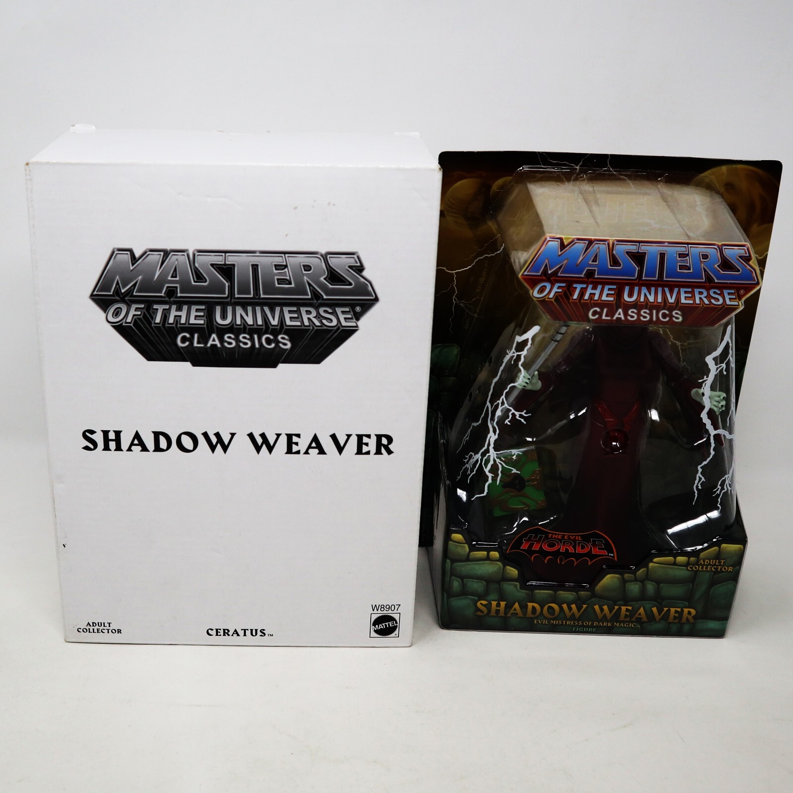 2011 MATTEL MOTU HE-MAN MASTERS OF THE UNIVERSE CLASSICS SHADOW WEAVER MOC CARD