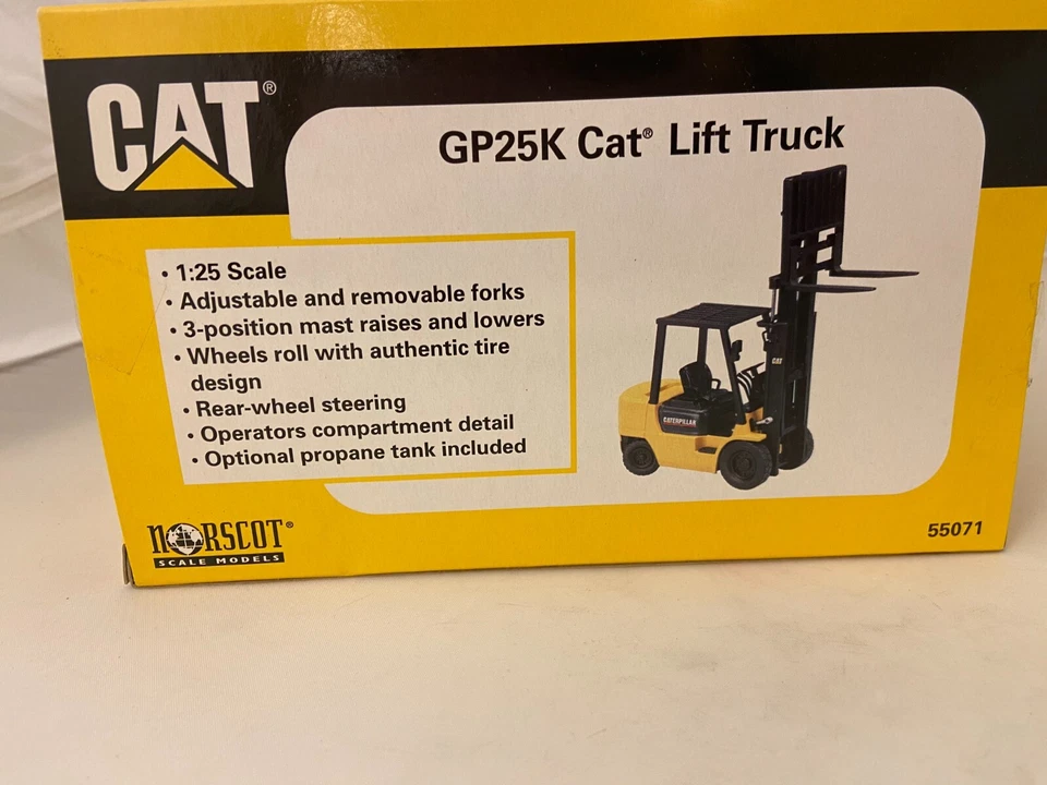 Norscot #55071 - Cat Caterpillar GP25K Forklift Lift Truck - 1:25. New in Box - Image 2 of 4