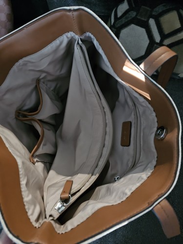 White And Brown Nine West Purse - Picture 4 of 4