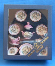 REUTTER PORCELAIN TEA SET GOLD TRIM Dollhouse MINIATURE Serving Set Gravy Boat