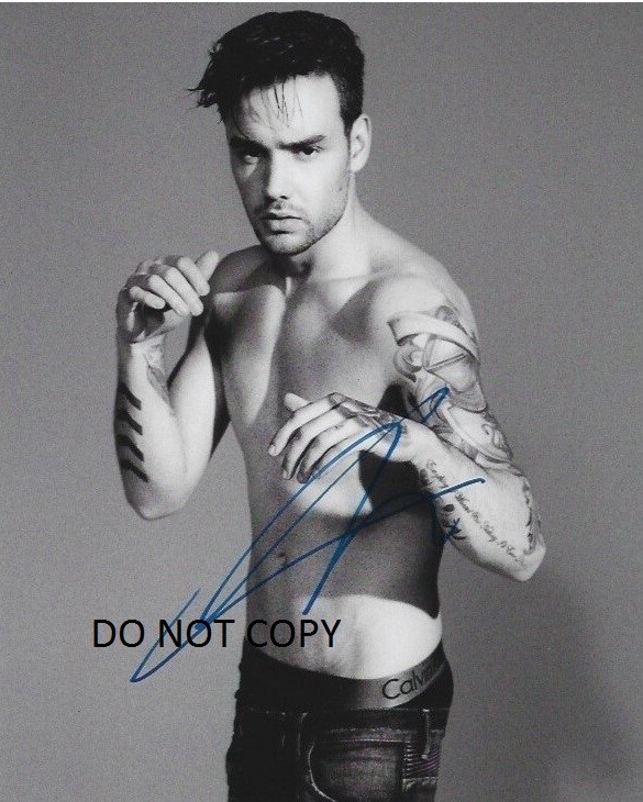 LIAM PAYNE - ONE DIRECTION - Autographed Signed 8x10 Reprint Photo