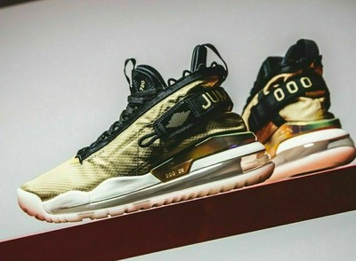nike proto max 720 gold