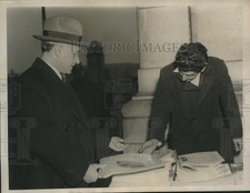 1939 Press Photo Felix Frankfurter arrives to appear before Senate hearing