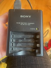 Sony AA or AAA Ni-MH Battery Charger with Power Cord BC-CS2A Genuine SONY