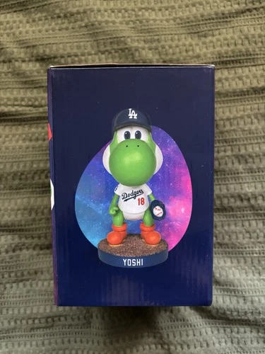 2026 YOSHI Bobblehead SUPER MARIO NINTENDO #18 Dodgers SGA 3/31/26