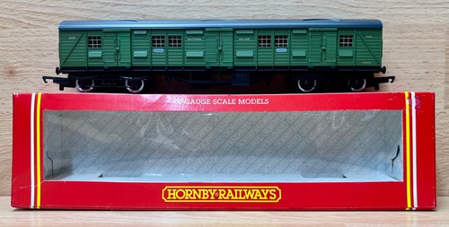 Hornby "OO" Spur R174 Southern Rail Drehgestell Gepäckwagen 2355 verpackt. | Zustand: Used