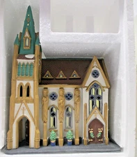 Dept. 56 - 1991 Christmas "In The City"  All Saints Corner Church    #5542-5