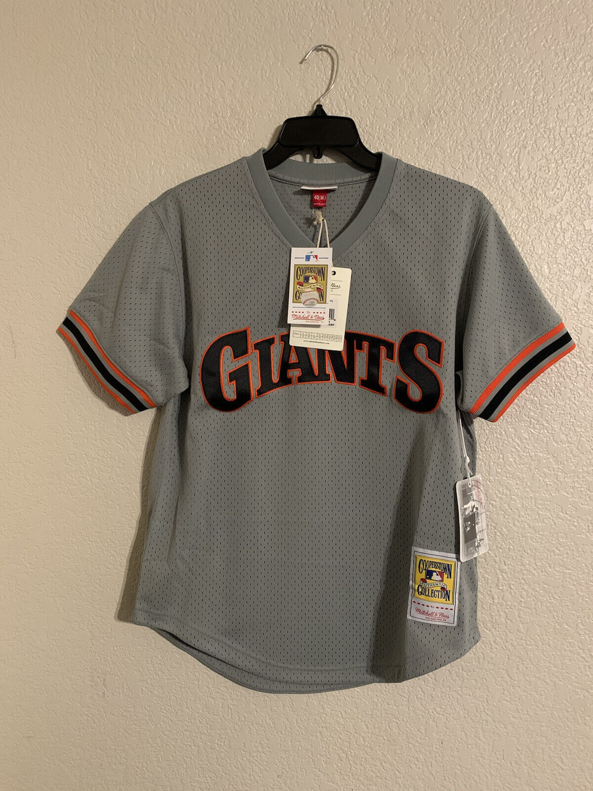 Picture 1 of 9