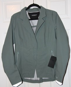 a2b blazer
