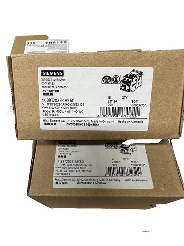 Locking Flanged Inlet, 20A 250V AC, 2 Pole 3 Wire, cUL Listed