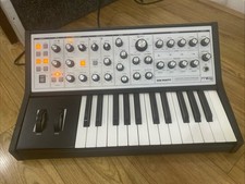 Moog SUB PHATTY Subtractive analog SYNTHESIZER excellent Condition