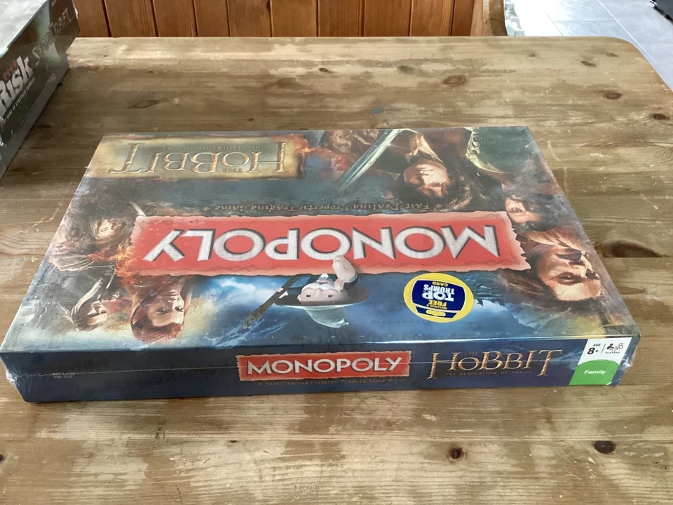 THE HOBBIT DESOLATION OF SMAUG MONOPOLY HASBRO 2013 SEALED STOCKROOM FIND - Image 4 of 4