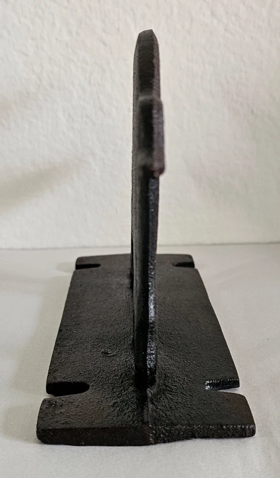 Antique Vintage Style Cast Iron Country Farm Pig Hog Boot Scraper Decor - Image 3 of 4