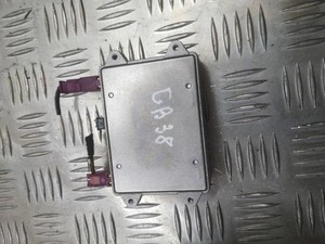 AUDI A8 D3 4E2, 4E8 Antennenverstärker  8E0035456C 2.50 Diesel 2006 31811154