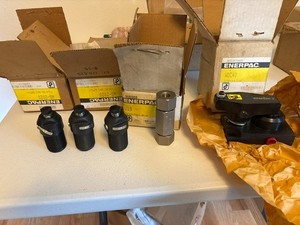 Enerpac WS2020 Work Support,  WDC40 Clamp and V19 Check Valve